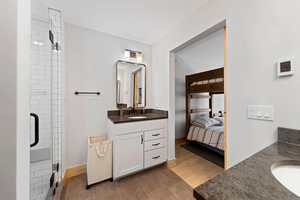 Gorgeous New Build Whiteface Club Resort レークプラシッド エクステリア 写真