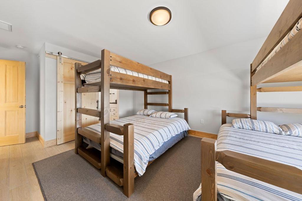 Gorgeous New Build Whiteface Club Resort レークプラシッド エクステリア 写真