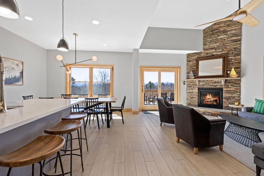 Gorgeous New Build Whiteface Club Resort レークプラシッド エクステリア 写真